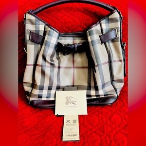 AUTHENTIC BURBERRY  Smoked Check WALDEN BELTED (medium )Hobo Bag